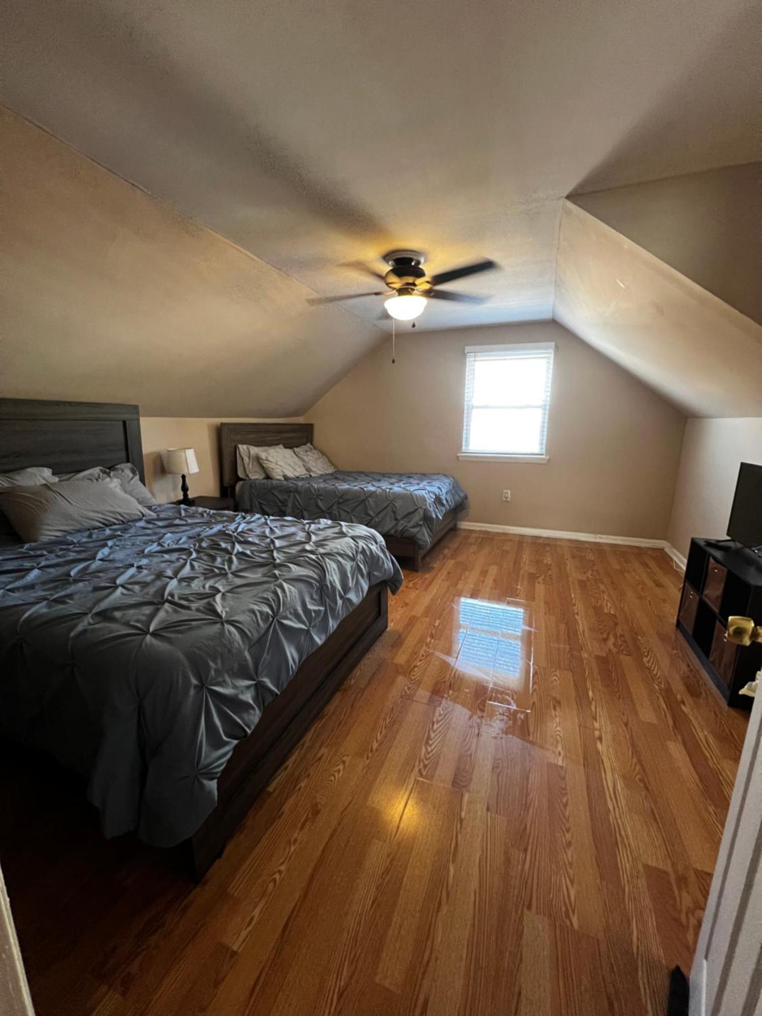 Spacious 3 Bedroom Ewing Home -Quiet Trenton Exterior photo